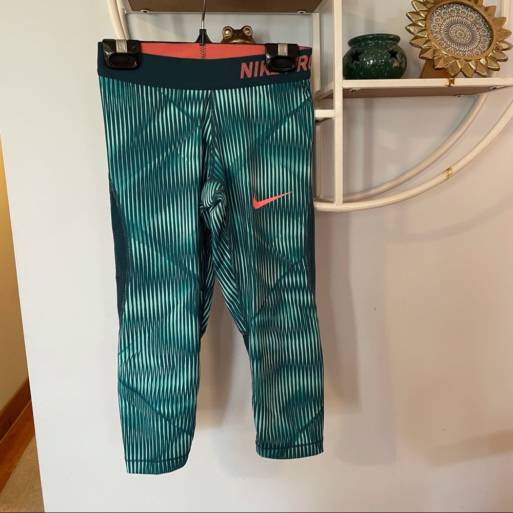 Nike Pro Hyper Cool Girls Youth Small S Aqua Space Blue Leggings